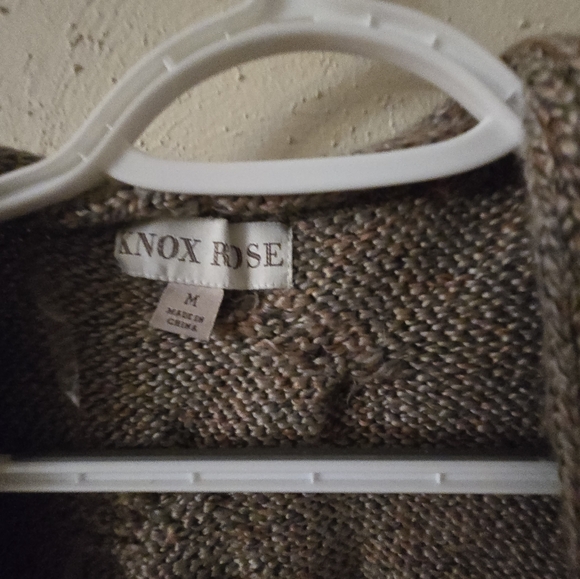 Knox Rose Brown Knit Women's Poncho - Picture 2 of 3